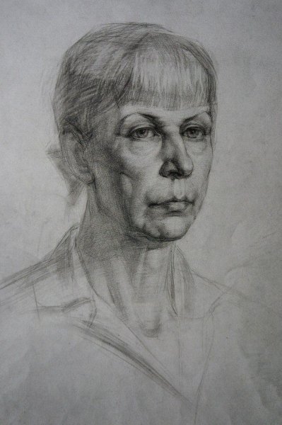 Академический рисунок головы натурщика