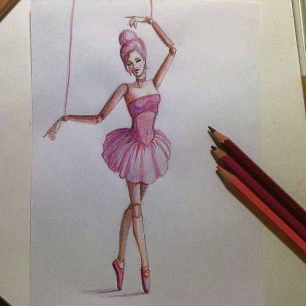 Рука с марионеткой