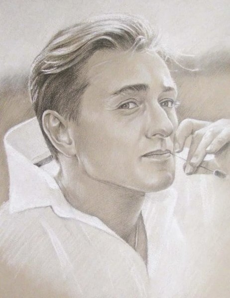 Иван Ургант карандашом