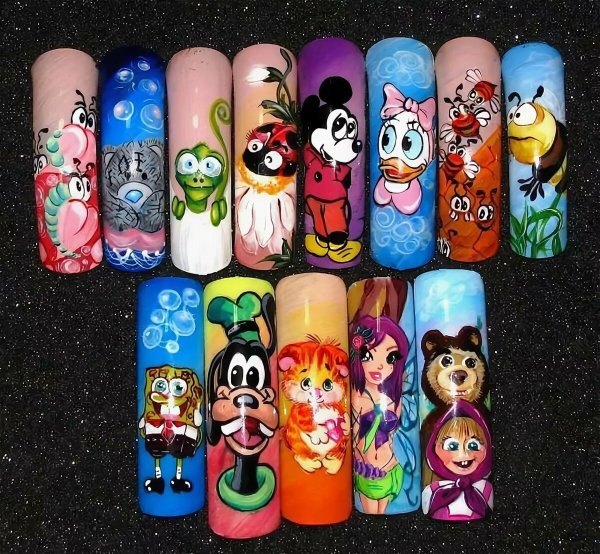 Мультяшки на ногтях