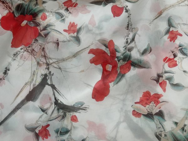 Органза с цветочным принтом