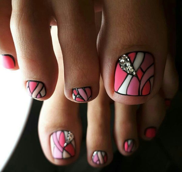 Педикюр геометрия