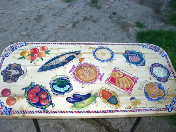 Скатерть с нарисованной едой