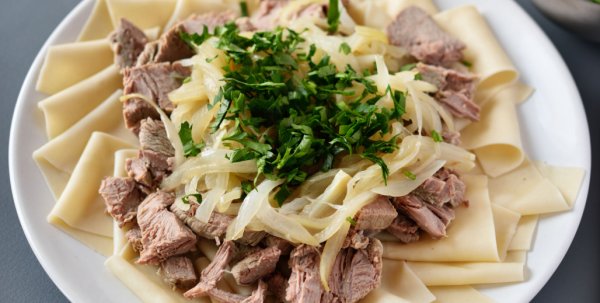 Иссык Кульский бешбармак