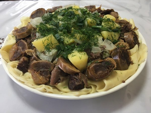 Казахское национальное блюдо бешбармак