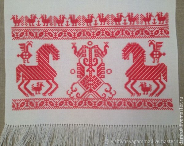 Русская вышивка полотенце
