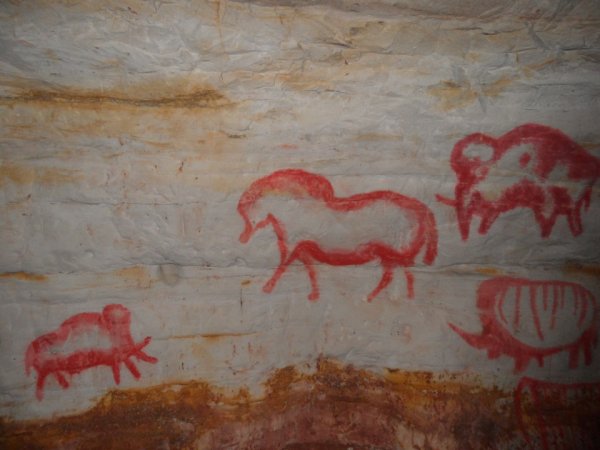 Капова пещера росписи