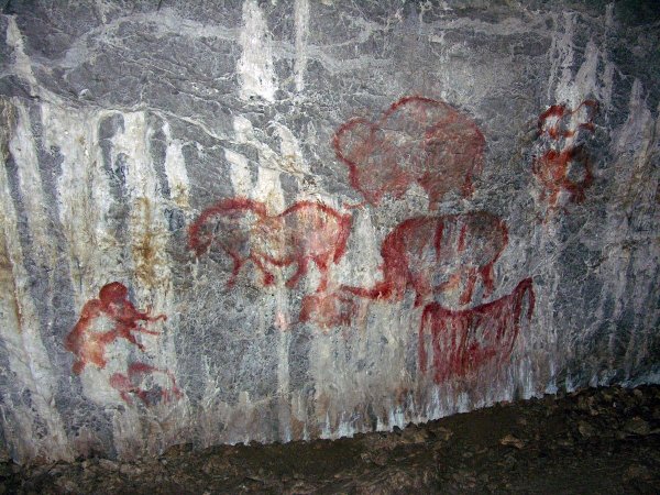 Капова пещера петроглифы