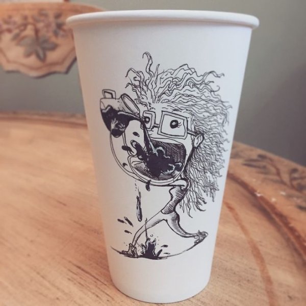 Рисование на кофейных стаканчиках