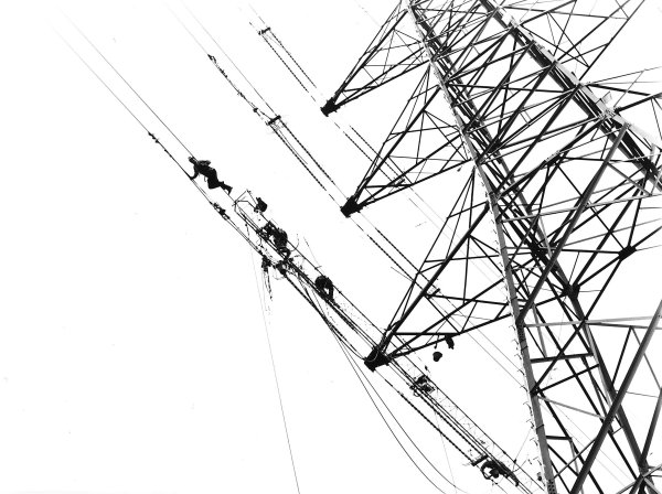 Вышка электропередач снизу вектор