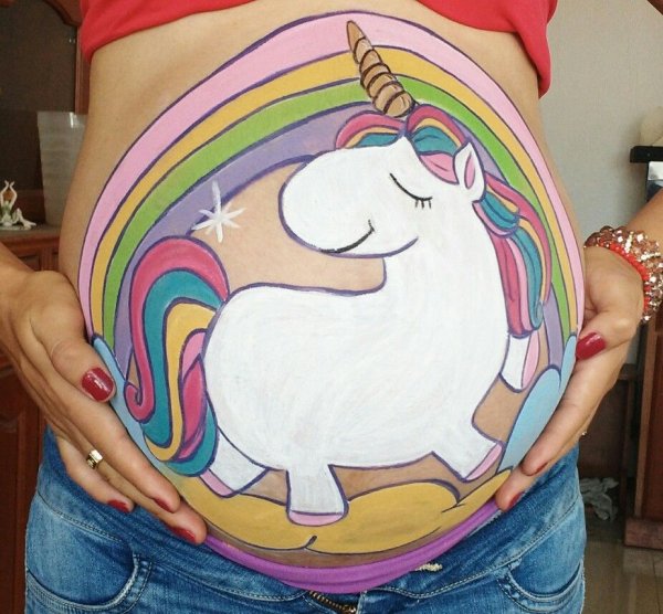 Рисунки на животике беременной