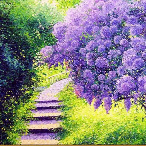 Сирень в саду