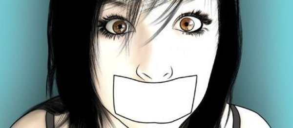 Аниме с заклеенным ртом