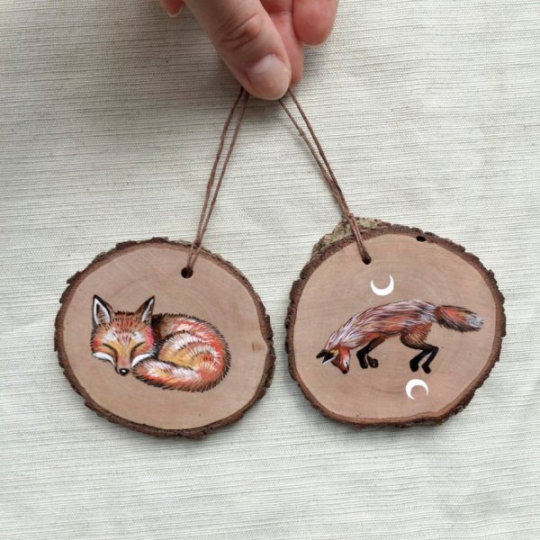 Роспись на срезе дерева