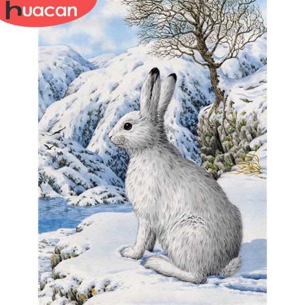 Зайчик в зимнем лесу