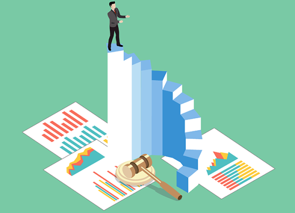 Анализирует судебную статистику