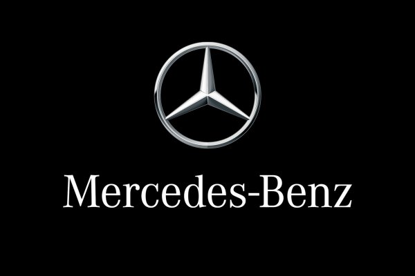 Логотипы компании Мерседес Бенц