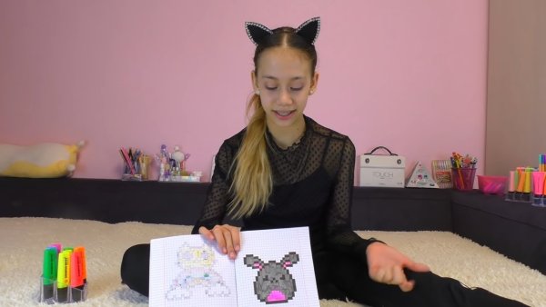 Ксения Куприкова скетчбук