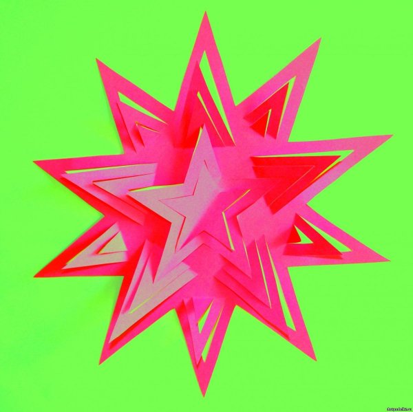 Звезда из цветной бумаги