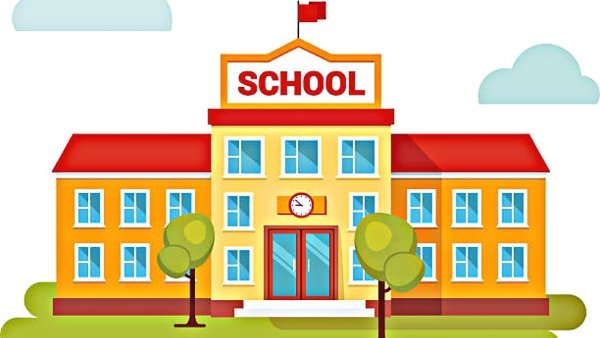 Здание школы с детьми