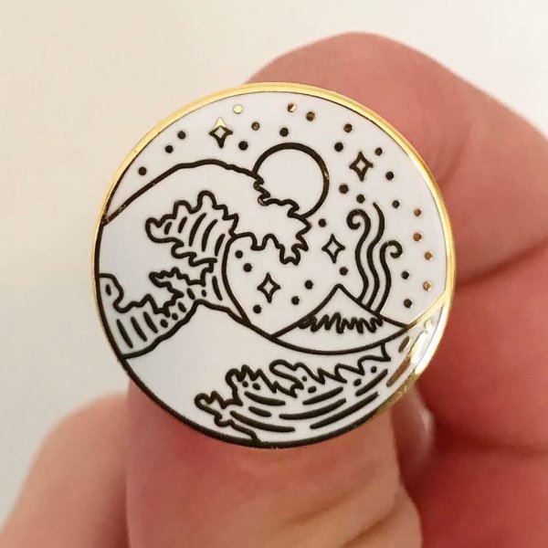 Значки круглые для подростков