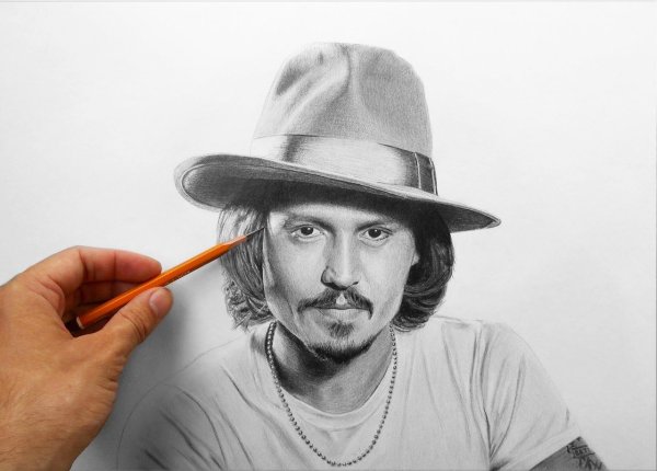 Портрет Джонни Деппа карандашом