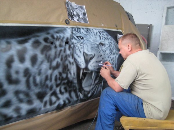 Рисование аэрографом