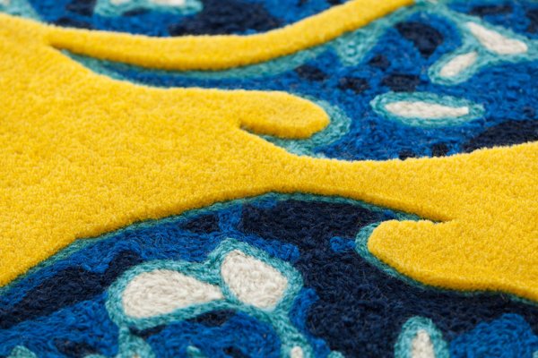 Детский ковер желтый