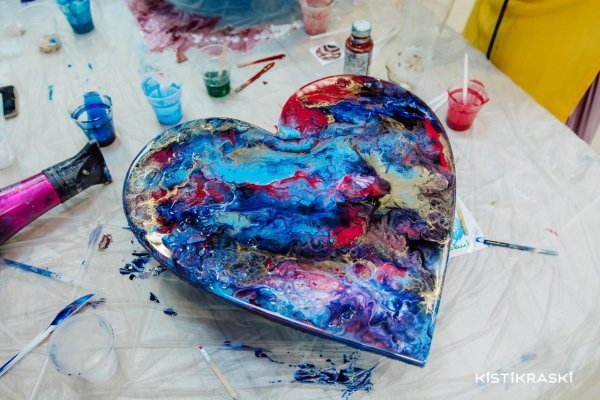 Рисование эпоксидной смолой