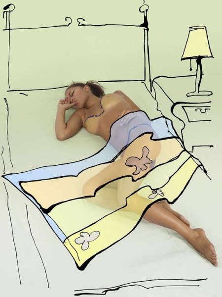 Смайлик облизывает губы