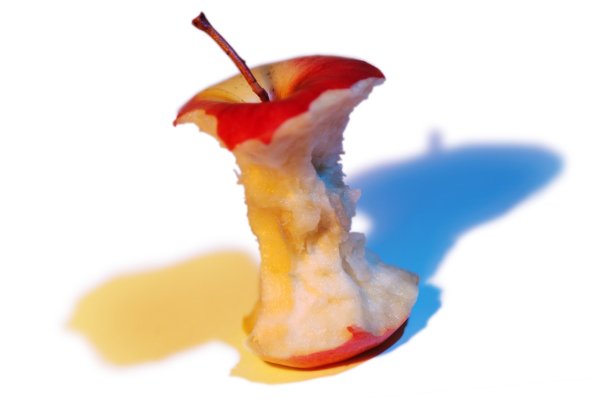 Огрызок яблока