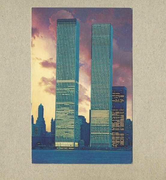 Башни Близнецы из бумаги