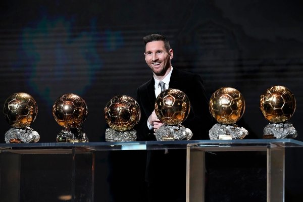 Лионель Месси 6 золотой мяч