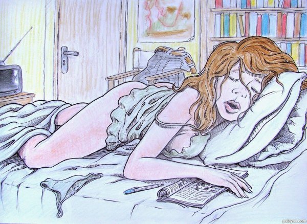 Смешная спящая девушка