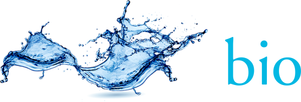 Всплеск воды на прозрачном фоне