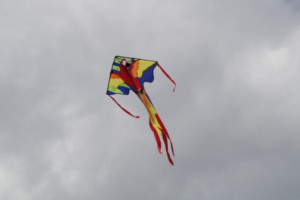 Рисование воздушного змея