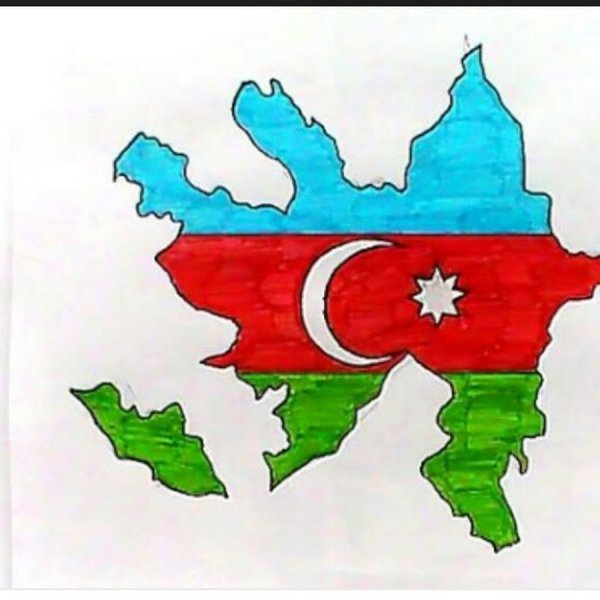 Рисуется азербайджанский флаг