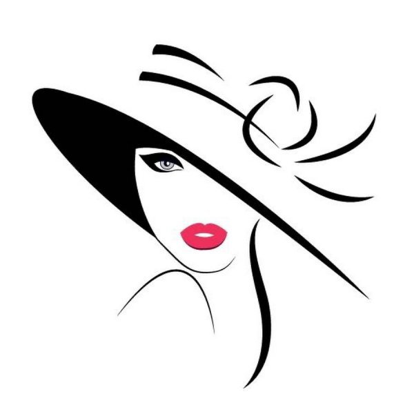 Девушка в короне