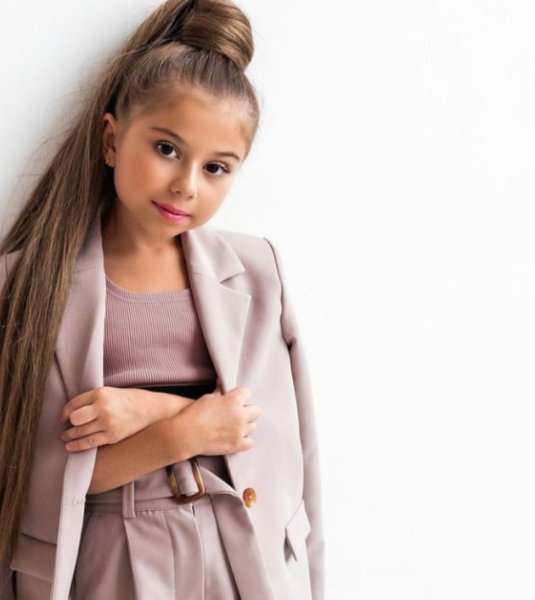 Рисование Милана Хаметова