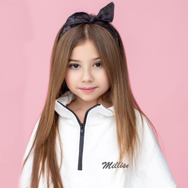 Милана Хаметова Умка