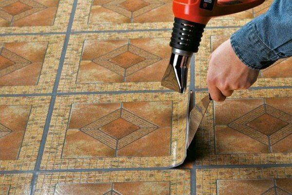 Демонтаж линолеума