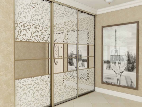 Двери купе с зеркалом Миракл