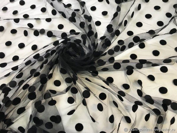 Ткань в черный горошек