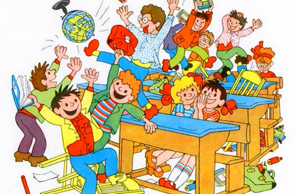 Дети на перемене в школе