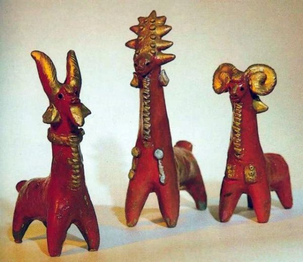 Абашевская глиняная игрушка конь свистулька