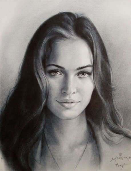 Меган Фокс портрет