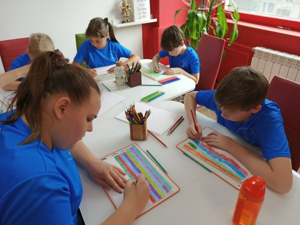 Графокоррекция цветными карандашами