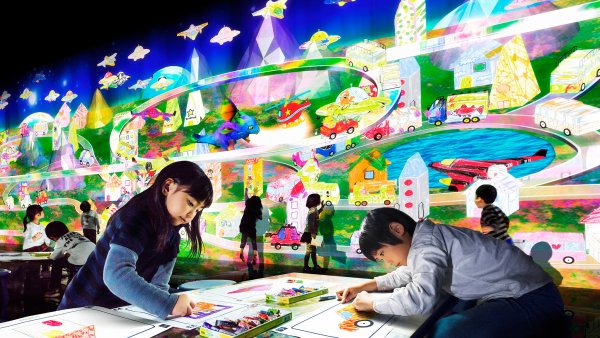 Интерактивная стена Ожившие рисунки