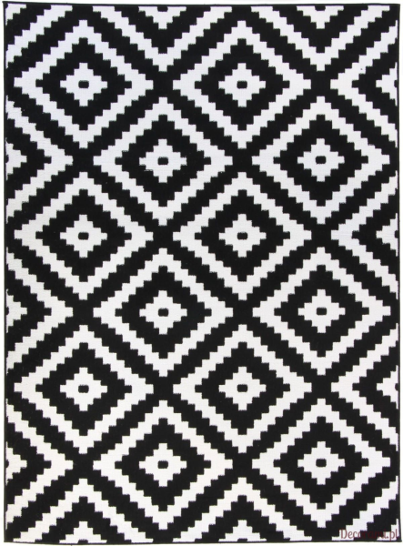 Ковер с орнаментом