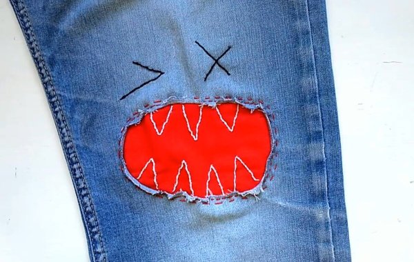 Штаны с заплатками старинные